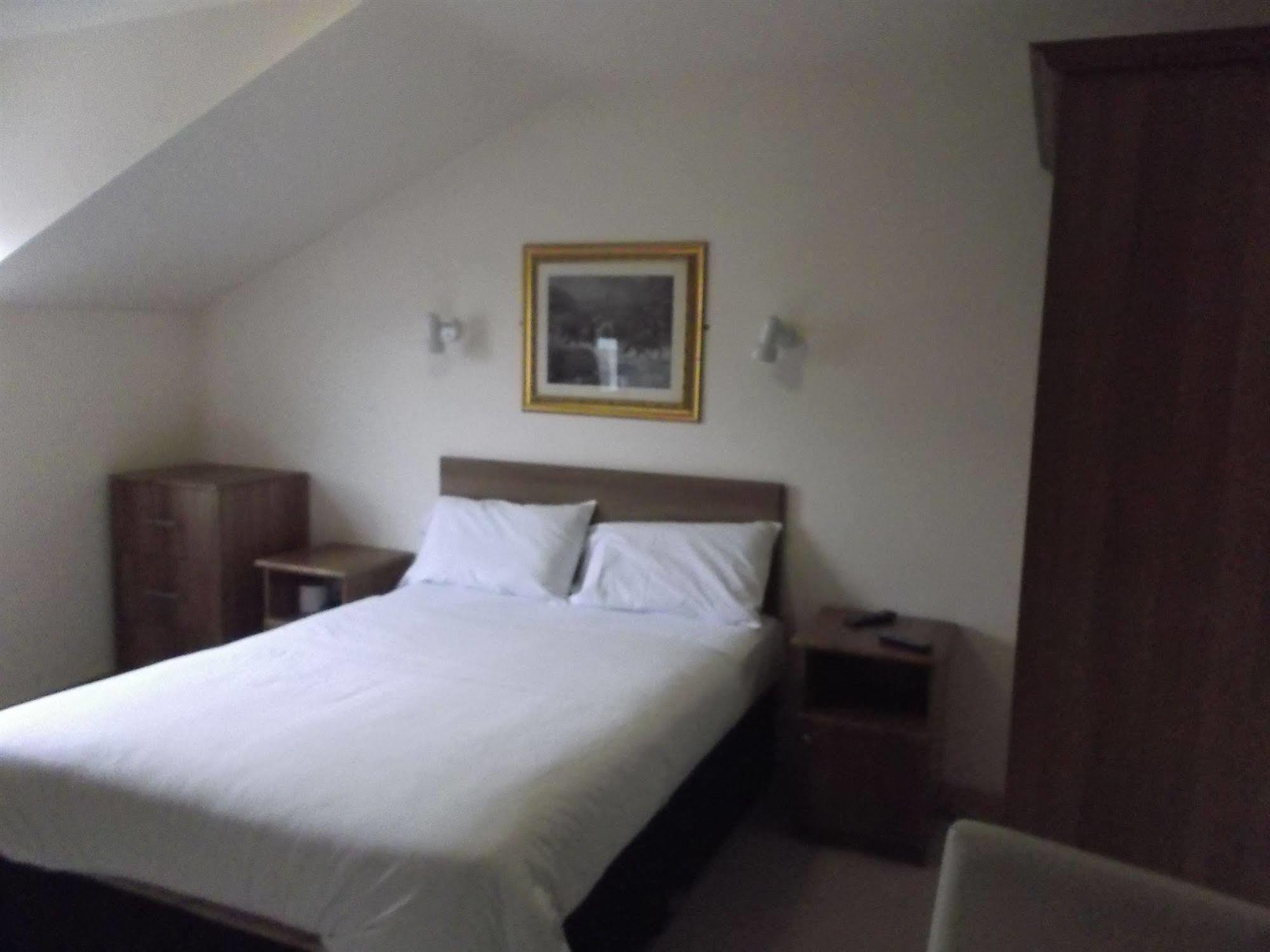 Dalys Inn Donore  Ngoại thất bức ảnh